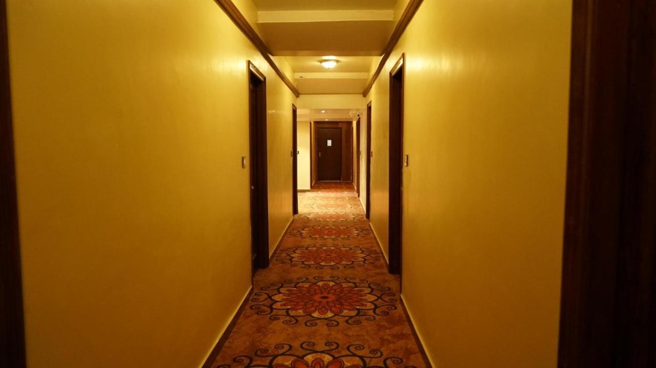 Hotel Sukh Mehal Jalandhar Buitenkant foto